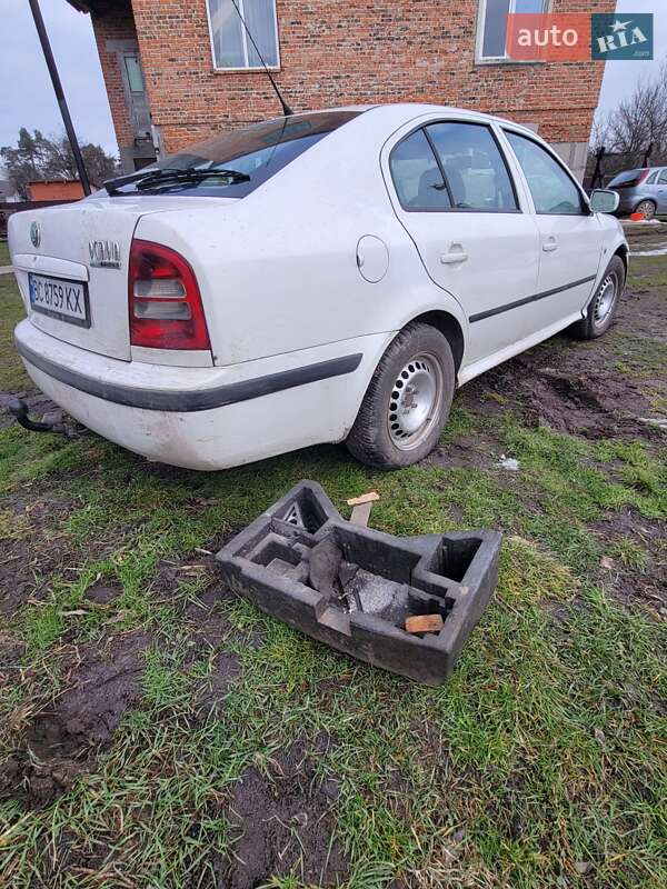 Ліфтбек Skoda Octavia 2010 в Великих Мостах фото 3 Ліфтбек Skoda Octavia 2010 в Великих Мостах