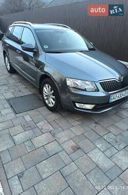 Универсал Skoda Octavia 2014 в Перечине