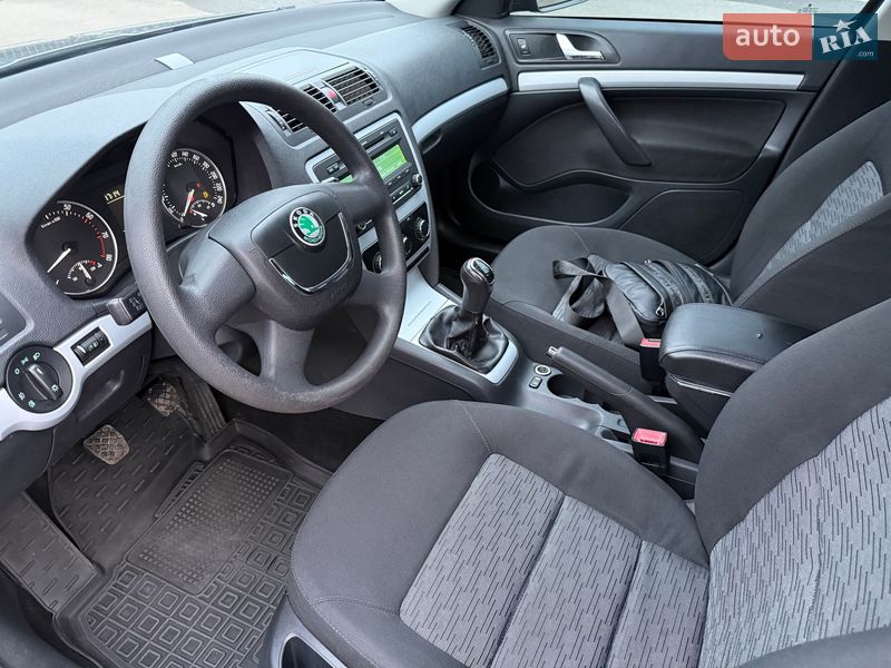 Лифтбек Skoda Octavia 2011 в Днепре фото 18 Лифтбек Skoda Octavia 2011 в Днепре
