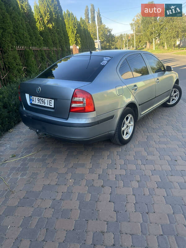 Лифтбек Skoda Octavia 2005 в Киеве