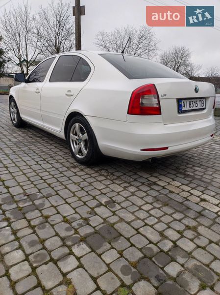 Лифтбек Skoda Octavia 2012 в Киеве