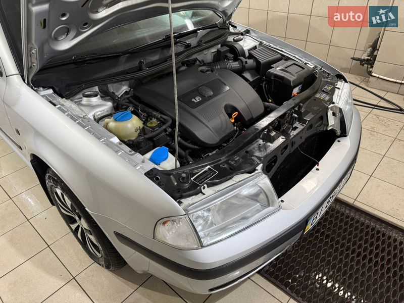 Лифтбек Skoda Octavia 2009 в Кременчуге