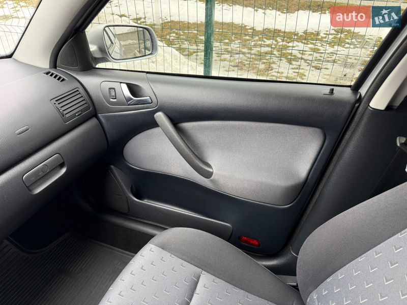 Лифтбек Skoda Octavia 2009 в Кременчуге