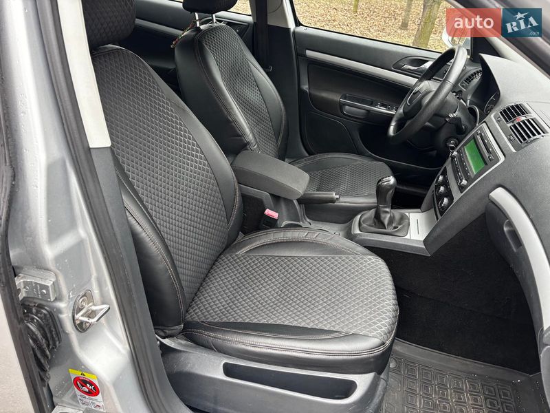 Лифтбек Skoda Octavia 2012 в Запорожье