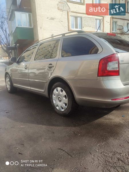 Универсал Skoda Octavia 2010 в Хмельницком