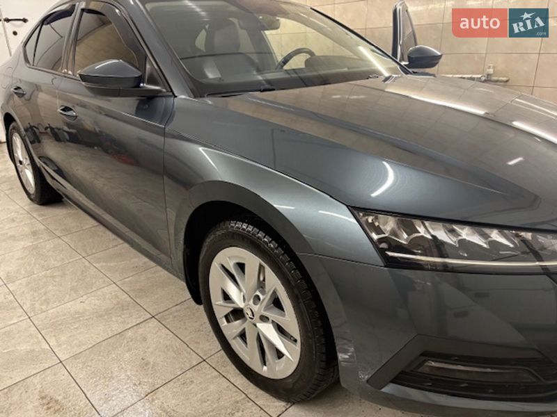 Лифтбек Skoda Octavia 2020 в Днепре