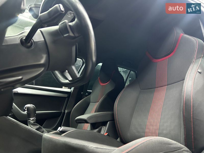 Универсал Skoda Octavia 2019 в Черновцах