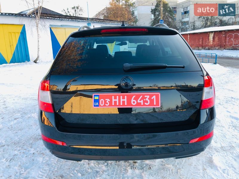 Универсал Skoda Octavia 2015 в Коростене