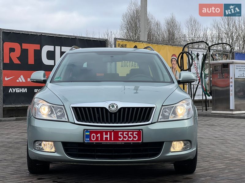 Универсал Skoda Octavia 2010 в Лубнах