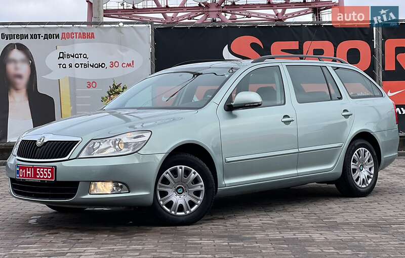 Универсал Skoda Octavia 2010 в Лубнах