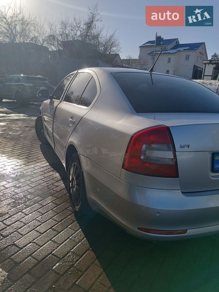 Лифтбек Skoda Octavia 2010 в Сумах