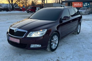 Универсал Skoda Octavia 2009 в Нововолынске