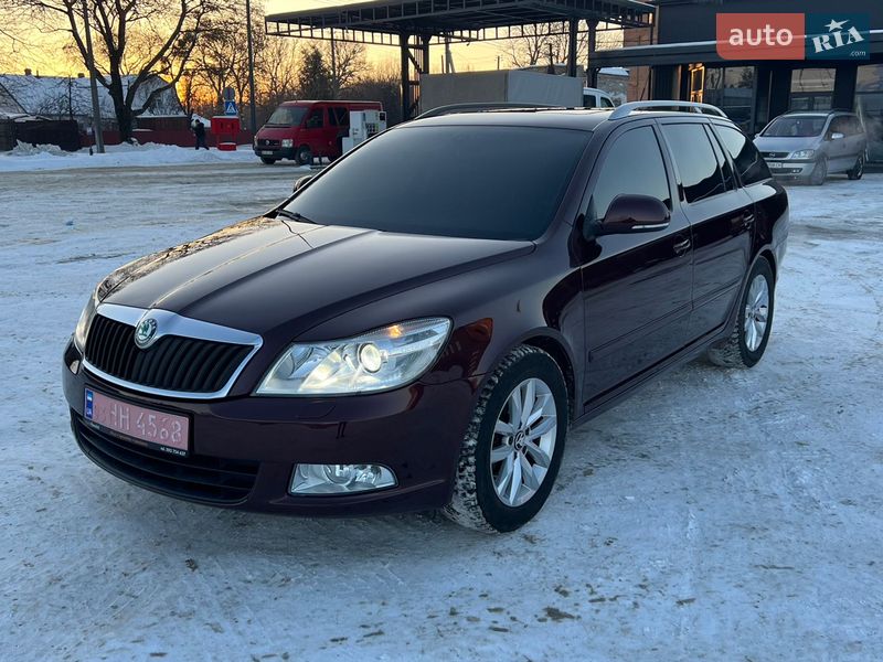 Универсал Skoda Octavia 2009 в Нововолынске