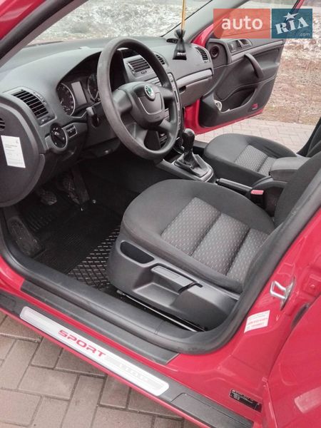 Лифтбек Skoda Octavia 2012 в Тячеве