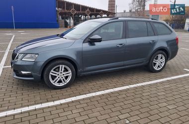 Универсал Skoda Octavia 2018 в Нововолынске