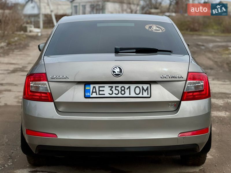 Лифтбек Skoda Octavia 2013 в Днепре