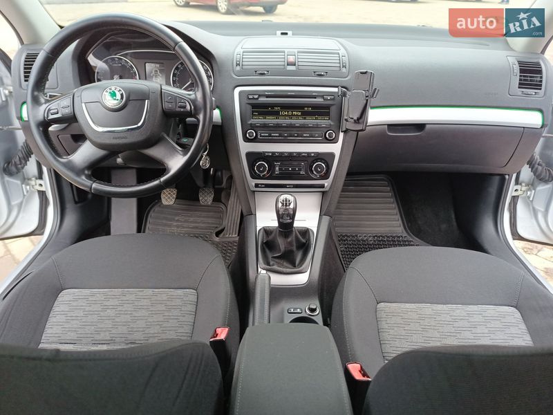 Универсал Skoda Octavia 2010 в Калуше