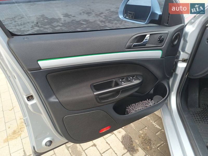 Универсал Skoda Octavia 2010 в Калуше