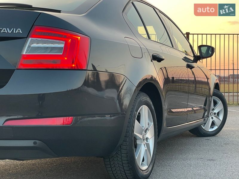 Лифтбек Skoda Octavia 2014 в Луцке