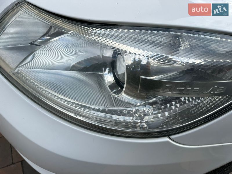 Лифтбек Skoda Octavia 2012 в Киеве