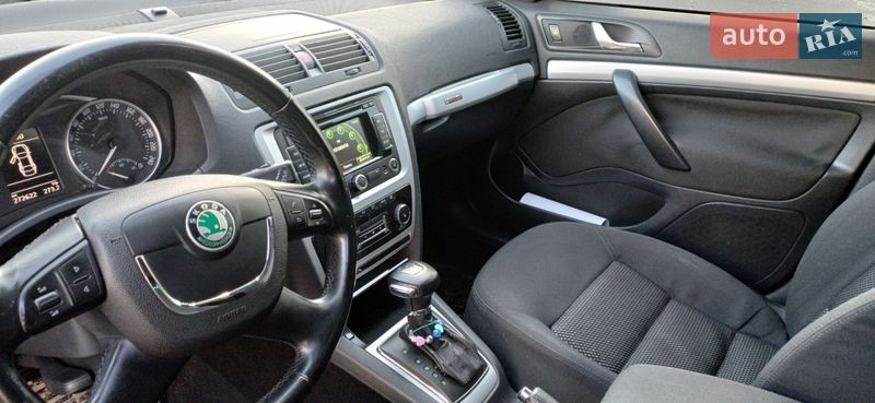 Универсал Skoda Octavia 2011 в Умани