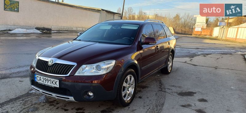 Универсал Skoda Octavia 2011 в Умани