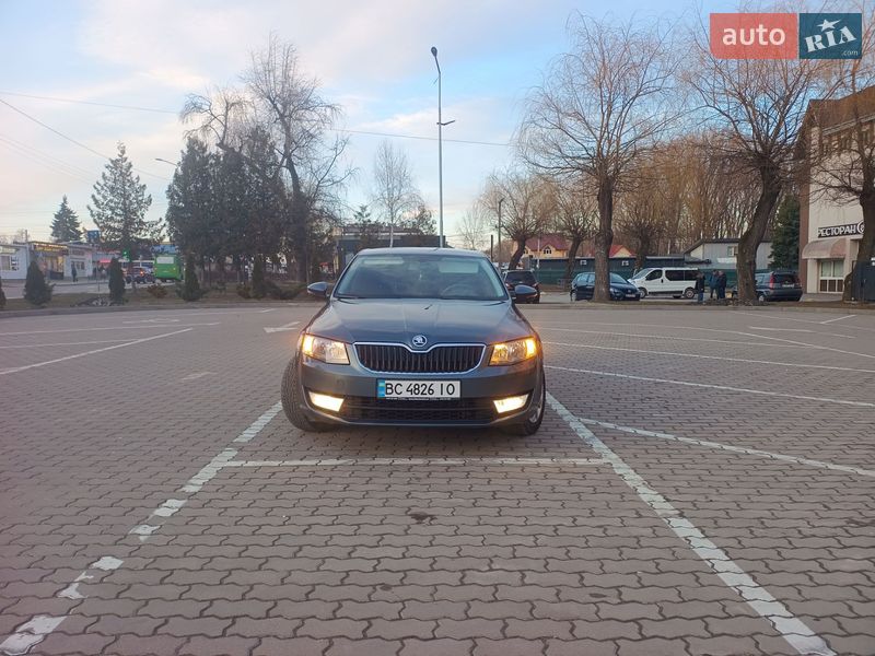 Универсал Skoda Octavia 2016 в Дрогобыче