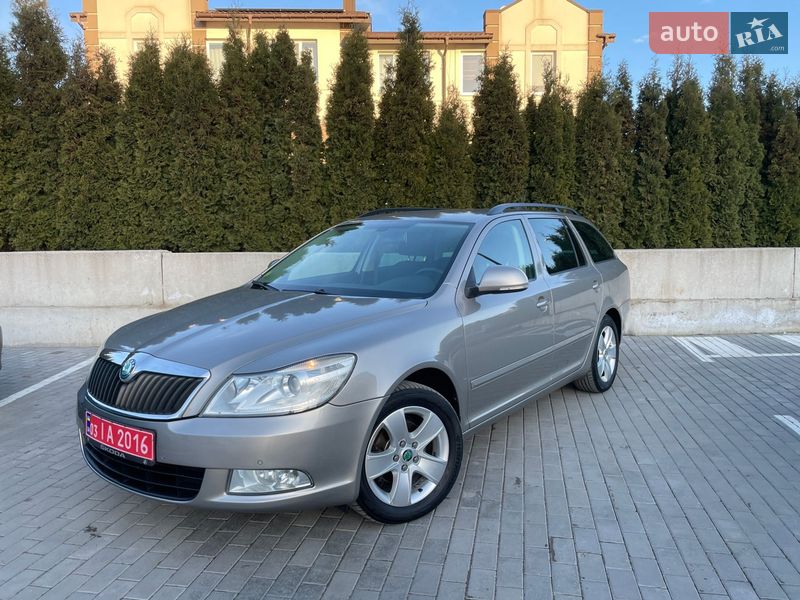 Универсал Skoda Octavia 2013 в Ровно