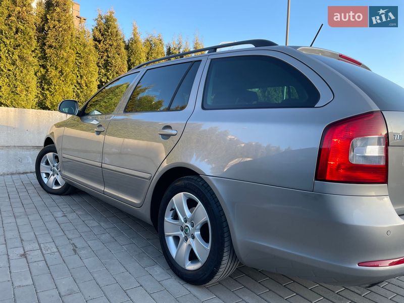 Универсал Skoda Octavia 2013 в Ровно