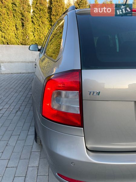 Универсал Skoda Octavia 2013 в Ровно