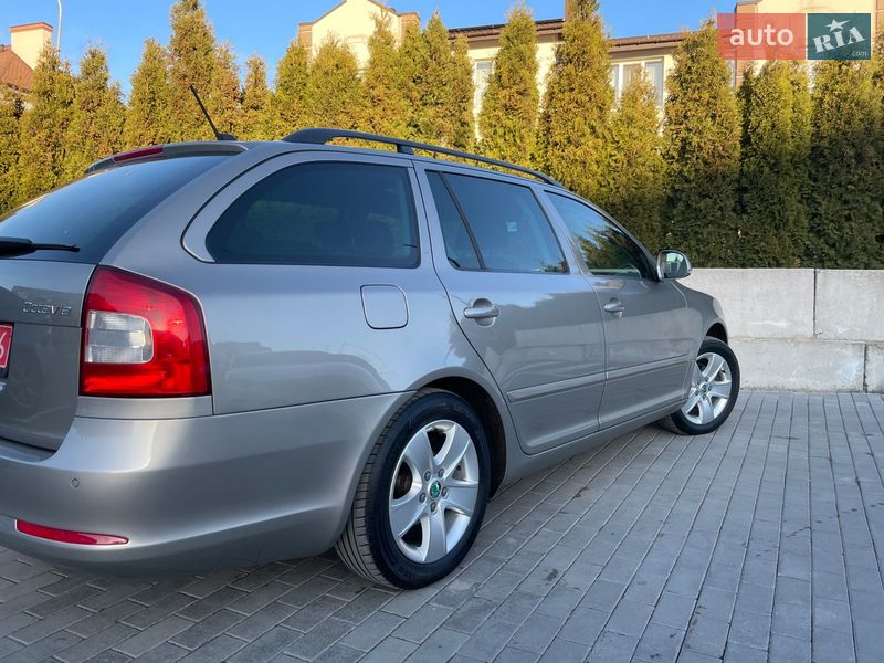 Универсал Skoda Octavia 2013 в Ровно