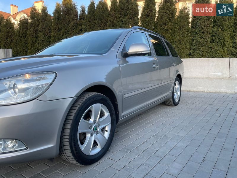 Универсал Skoda Octavia 2013 в Ровно