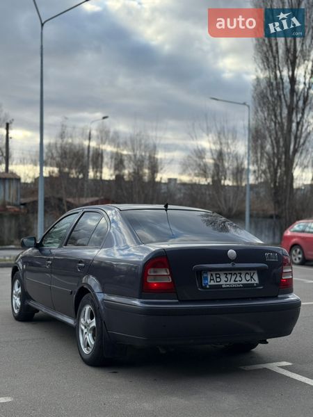 Ліфтбек Skoda Octavia 2002 в Києві