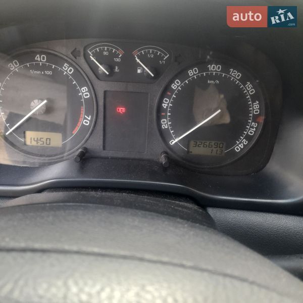 Лифтбек Skoda Octavia 2003 в Великих Лучках