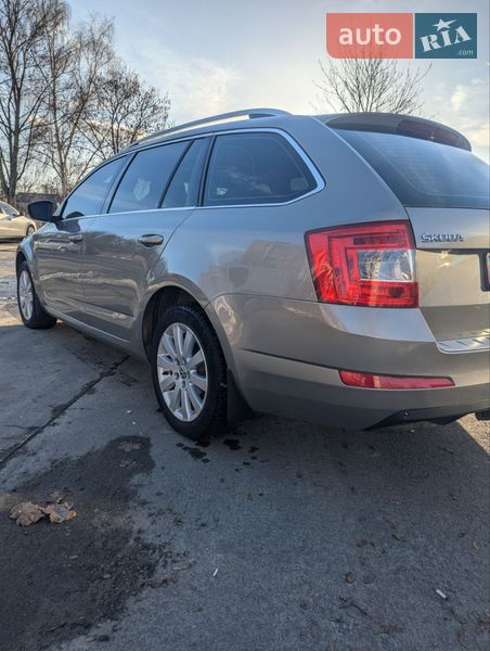 Универсал Skoda Octavia 2015 в Звягеле