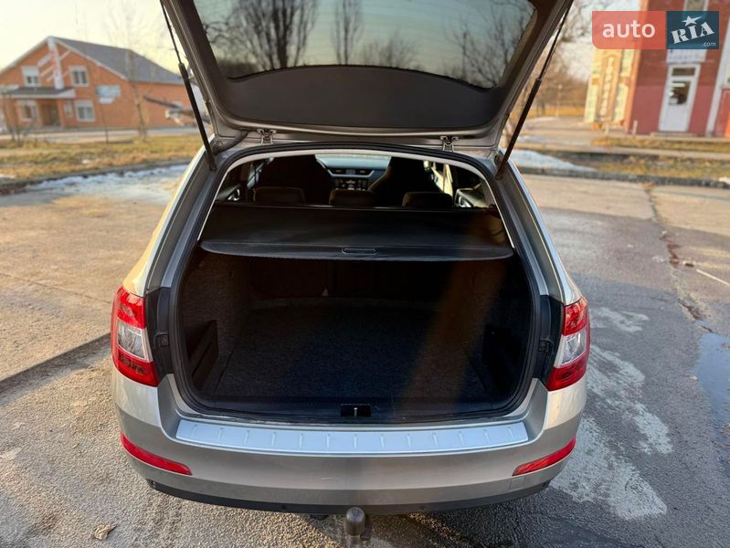 Универсал Skoda Octavia 2015 в Звягеле