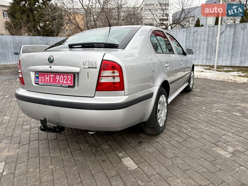 Лифтбек Skoda Octavia 2004 в Харькове
