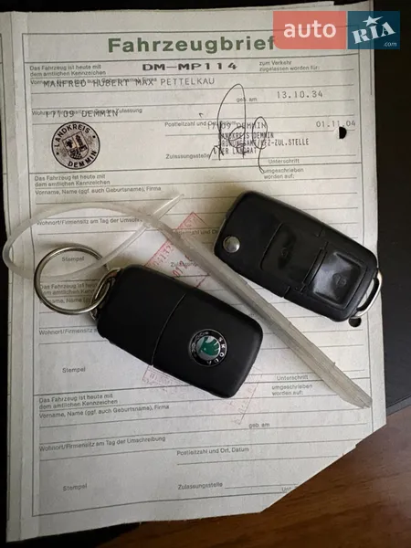 Лифтбек Skoda Octavia 2004 в Харькове документ