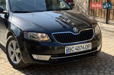 Универсал Skoda Octavia 2015 в Жидачове