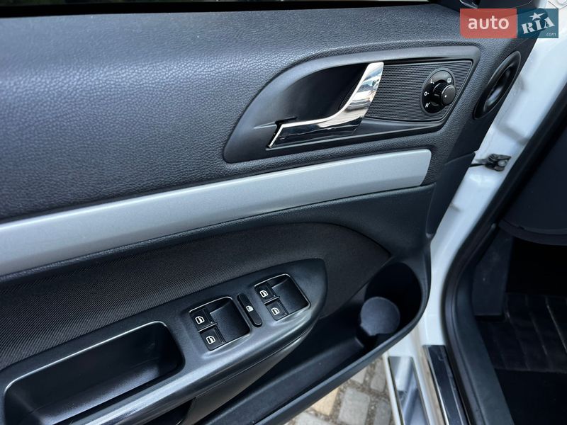 Лифтбек Skoda Octavia 2012 в Дрогобыче