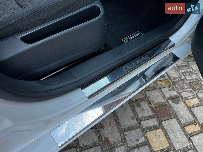 Лифтбек Skoda Octavia 2012 в Дрогобыче