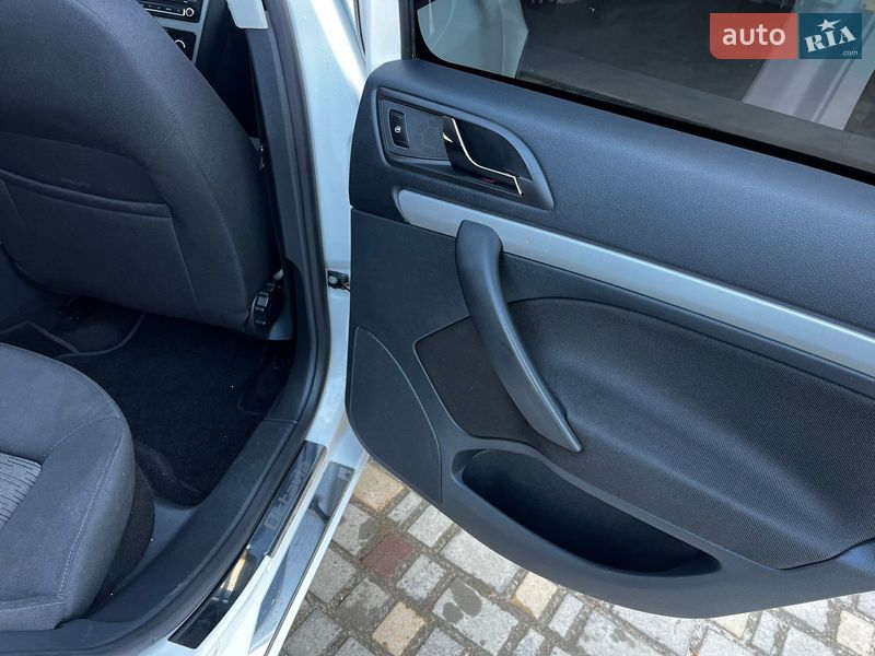 Лифтбек Skoda Octavia 2012 в Дрогобыче