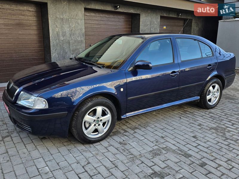 Лифтбек Skoda Octavia 2003 в Тернополе