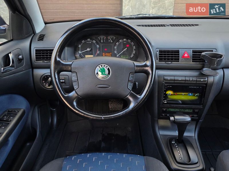 Лифтбек Skoda Octavia 2003 в Тернополе