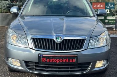 Универсал Skoda Octavia 2012 в Белогородке