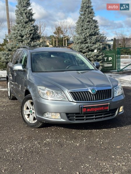 Универсал Skoda Octavia 2012 в Белогородке