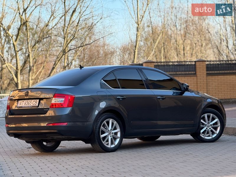 Лифтбек Skoda Octavia 2016 в Стрые