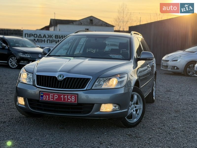 Универсал Skoda Octavia 2013 в Сарнах
