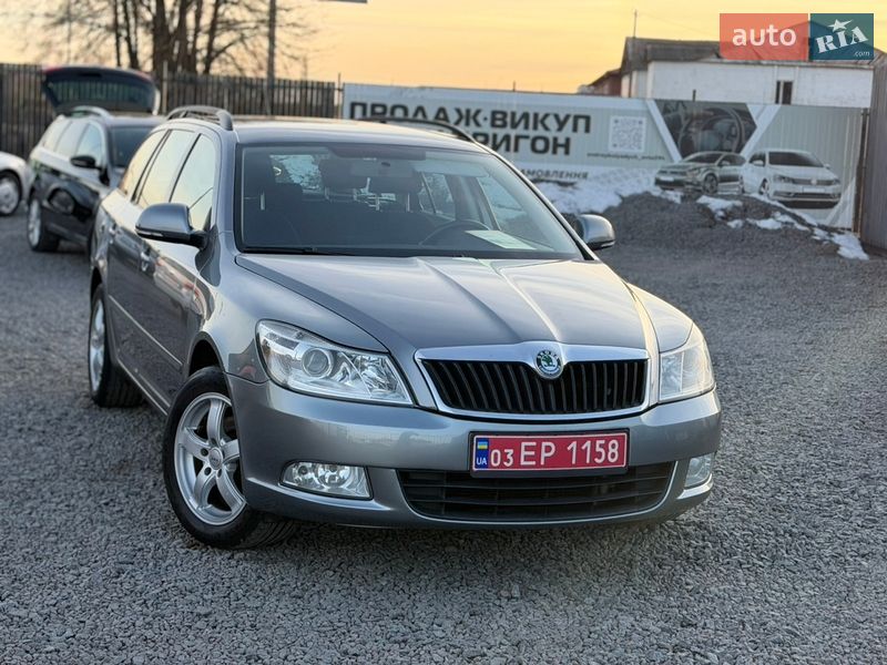 Универсал Skoda Octavia 2013 в Сарнах