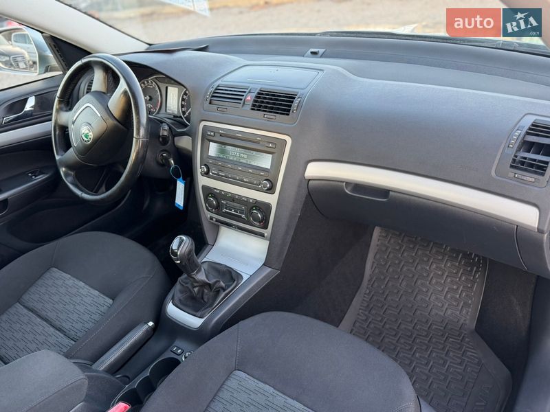 Универсал Skoda Octavia 2013 в Сарнах